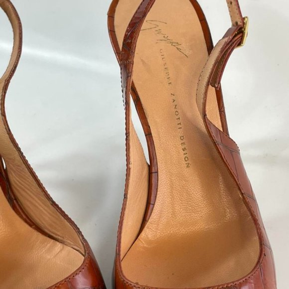 Stunning Beautiful Designer Ds - Picture 4 of 4